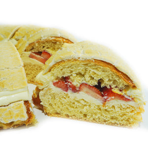 Rosca de Fresas con Crema